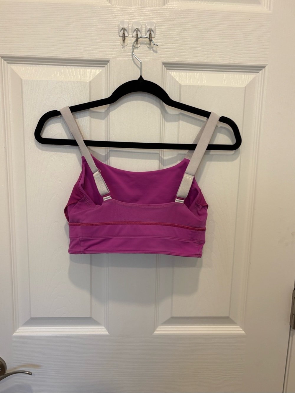 Lululemon Women's Magenta Crop Bralette with Contrast Straps #1203 - Picture 4 of 10